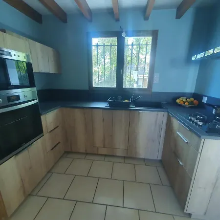 Maison Familiale Proche De La Plage Avec Jardin Et Terrasse, Ideale Pour 6 Pers. - Fr-1-648-155 펜션 *