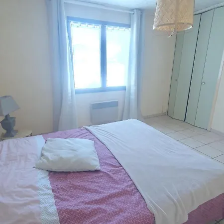 Maison Familiale Proche De La Plage Avec Jardin Et Terrasse, Ideale Pour 6 Pers. - Fr-1-648-155 *